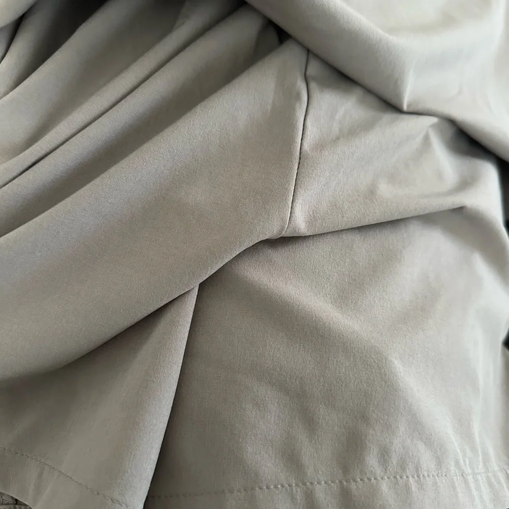 Athleta Gray Tennis Skort Size 10 - Picture 7 of 7